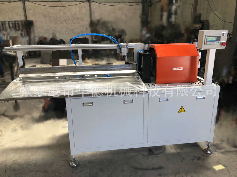 PE/PP卷芯管擠出機(jī)設(shè)備切割機(jī)無屑切割機(jī) PE/PP卷芯管擠出機(jī)設(shè)備切割機(jī)無屑切割機(jī)